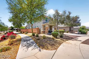 18533 W Mescal St, Surprise, AZ 85388 - Photo 3