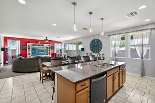 18533 W Mescal St, Surprise, AZ 85388 - Photo 15