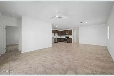 18109 N Madison Road, Maricopa, AZ 85139 - Photo 11