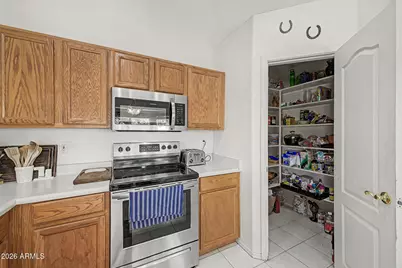 8010 E Fox Street, Mesa, AZ 85207 - Photo 9