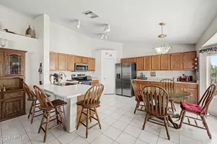 8010 E Fox St, Mesa, AZ 85207 - Photo 7