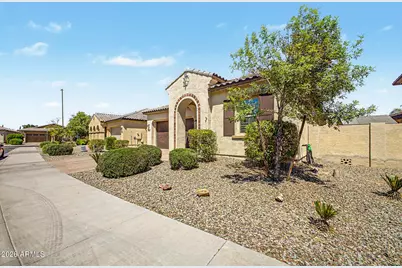 5387 S Forest Avenue, Gilbert, AZ 85298 - Photo 9
