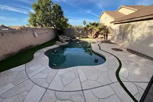 13709 W Cottonwood St, Surprise, AZ 85374 - Photo 31