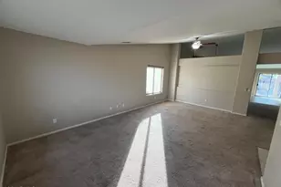 13709 W Cottonwood St, Surprise, AZ 85374 - Photo 5