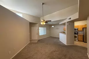 17017 N 12th St, Phoenix, AZ 85022 - Photo 9