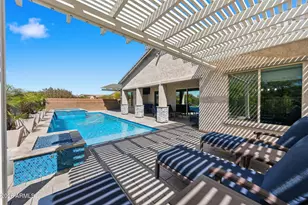 9743 W Desert Elm Ln, Peoria, AZ 85383 - Photo 15
