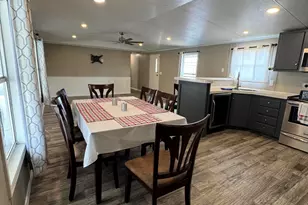 1213 W Welland Rd, Phoenix, AZ 85041 - Photo 11