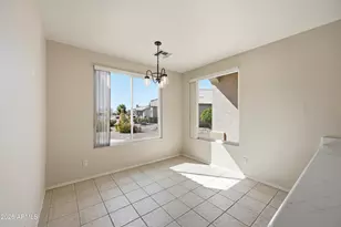 10873 W Oraibi Dr, Peoria, AZ 85373 - Photo 15