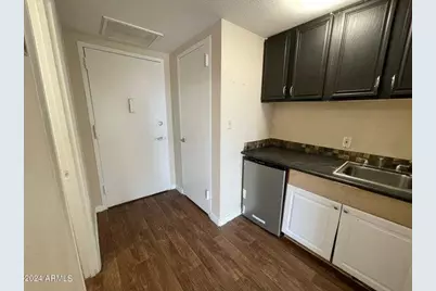 4750 N Central Avenue #4S, Phoenix, AZ 85012 - Photo 7