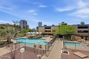 207 W Clarendon Ave, Phoenix, AZ 85013 - Photo 27