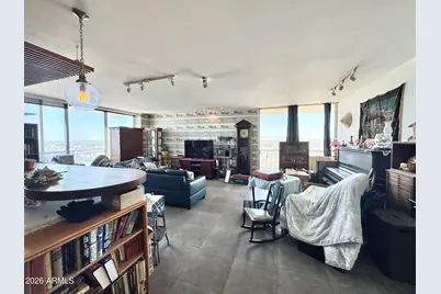 207 W Clarendon Avenue #C14, Phoenix, AZ 85013 - Photo 3