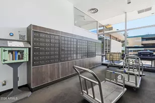 207 W Clarendon Ave, Phoenix, AZ 85013 - Photo 33
