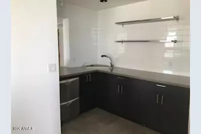 207 W Clarendon Avenue #C14, Phoenix, AZ 85013 - Photo 15