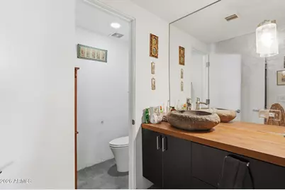 207 W Clarendon Avenue #C14, Phoenix, AZ 85013 - Photo 17