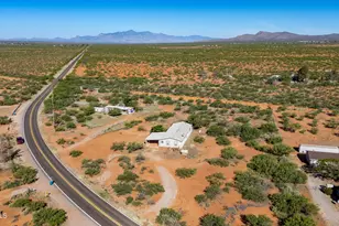 406 W Purdy Ln, Bisbee, AZ 85603 - Photo 3