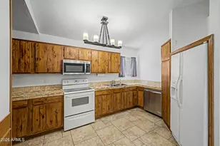 6350 W Onyx Ave, Glendale, AZ 85302 - Photo 15