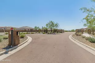 21307 N 59th Ter, Phoenix, AZ 85054 - Photo 35