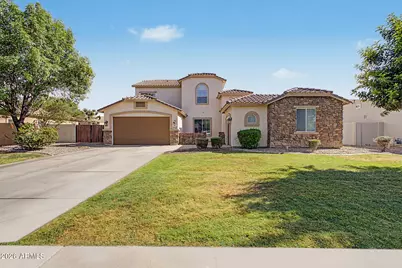 943 E Elmwood Place, Chandler, AZ 85249 - Photo 1