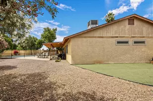 10625 E Becker Ln, Scottsdale, AZ 85259 - Photo 17
