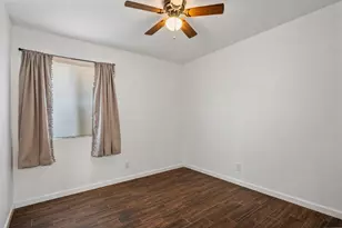 10625 E Becker Ln, Scottsdale, AZ 85259 - Photo 13