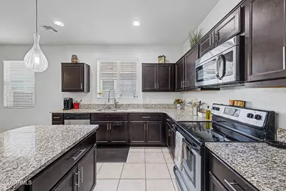 4809 E Fire Opal Lane, San Tan Valley, AZ 85143 - Photo 11