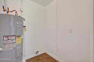 4721 W Roma Ave, Phoenix, AZ 85031 - Photo 27