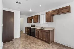 4721 W Roma Ave, Phoenix, AZ 85031 - Photo 23