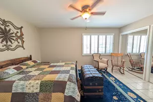 10214 W Clair Dr, Sun City, AZ 85351 - Photo 17