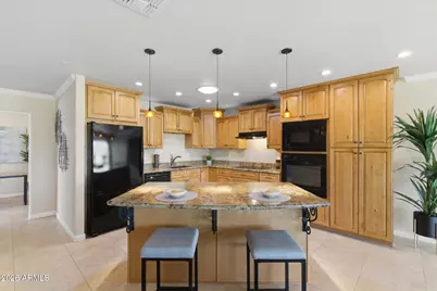 10912 W Cameo Drive, Sun City, AZ 85351 - Photo 5