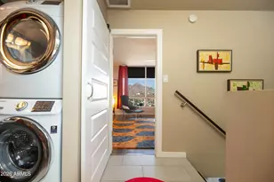 1057 E Butler Dr, Phoenix, AZ 85020 - Photo 23