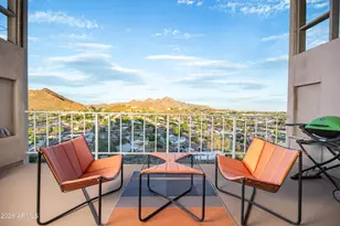 1057 E Butler Dr, Phoenix, AZ 85020 - Photo 1