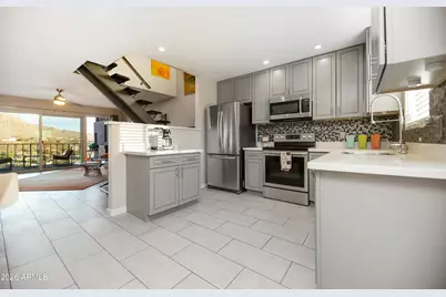 1057 E Butler Drive #B4, Phoenix, AZ 85020 - Photo 7