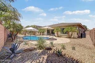 18471 W Paradise Ln, Surprise, AZ 85388 - Photo 45