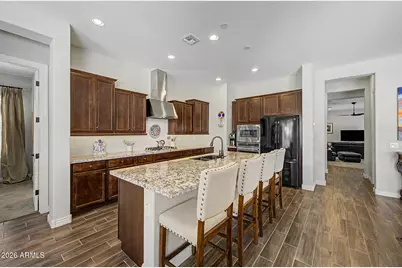 18471 W Paradise Lane, Surprise, AZ 85388 - Photo 17
