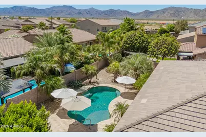 18471 W Paradise Lane, Surprise, AZ 85388 - Photo 51