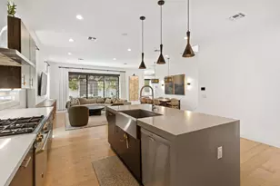4533 E Devonshire Ave, Phoenix, AZ 85018 - Photo 9