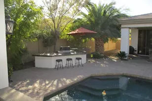 9246 W Molly Ln, Peoria, AZ 85383 - Photo 43
