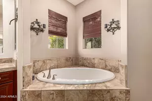 9246 W Molly Ln, Peoria, AZ 85383 - Photo 15