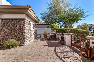 9246 W Molly Ln, Peoria, AZ 85383 - Photo 7