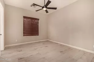 9246 W Molly Ln, Peoria, AZ 85383 - Photo 15
