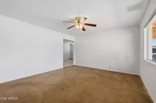 713 S Sycamore St, Mesa, AZ 85202 - Photo 5