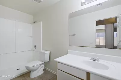 2933 W Maldonado Road, Phoenix, AZ 85041 - Photo 23