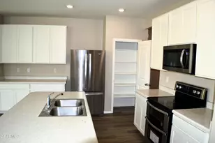 1366 W Pinkley Way, Coolidge, AZ 85128 - Photo 9