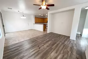 5865 E Holmes Ave, Mesa, AZ 85206 - Photo 3