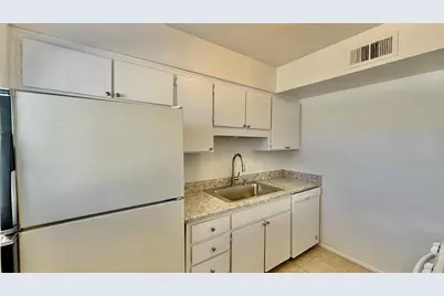 12602 N 21st Avenue, Phoenix, AZ 85029 - Photo 7