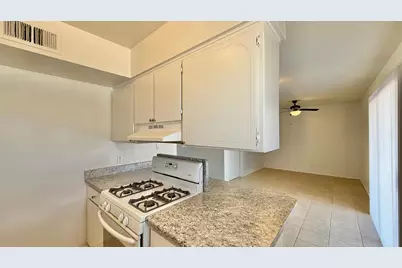 12602 N 21st Avenue, Phoenix, AZ 85029 - Photo 5