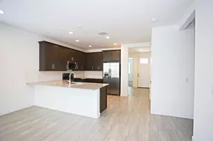 2250 E Kelly Dr, Gilbert, AZ 85298 - Photo 5