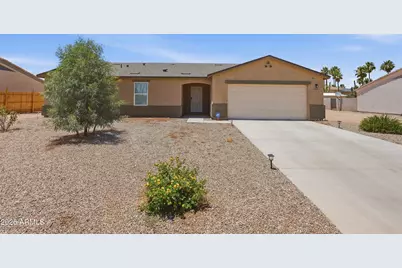 15610 S Moon Valley Road, Arizona City, AZ 85123 - Photo 1