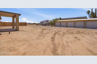 15610 S Moon Valley Road, Arizona City, AZ 85123 - Photo 33