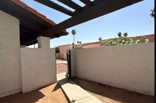 645 N Arrowhead Dr, Chandler, AZ 85224 - Photo 17
